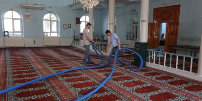 Gürsu’da camiler Ramazan'a hazırlanıyor