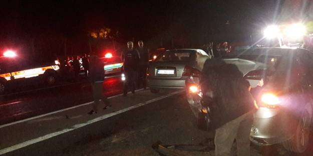 4 araç birbirine girdi