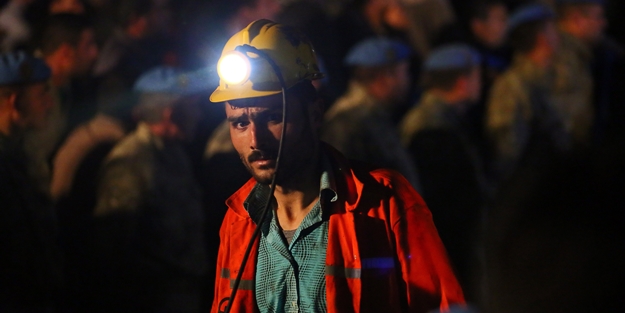 4 bankadan Soma maden işçileri için karar