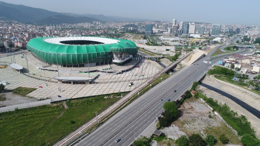 4 gün sürecek kısıtlamada Bursa güne sessiz başladı 