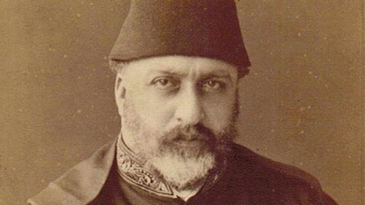 4 Haziran 1876: Darbeyle Devrilen Sultan Abdülaziz’in Katledilmesi