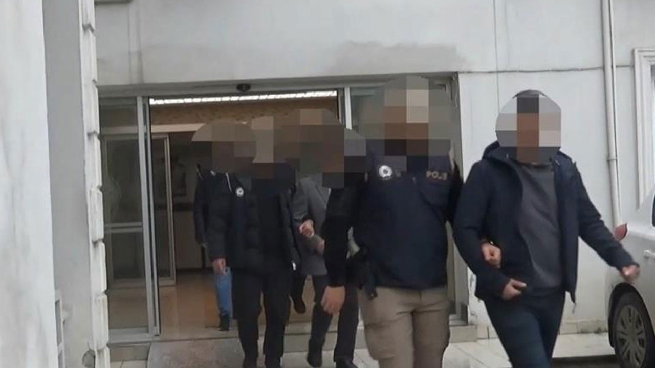 4 ilde FETÖ operasyonu! 4 şahıs paketlendi