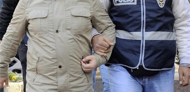 4 ilde FETÖ'ye büyük operasyon