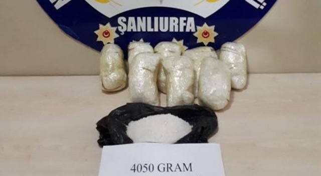 4 kilo metamfetamin ele geçirildi