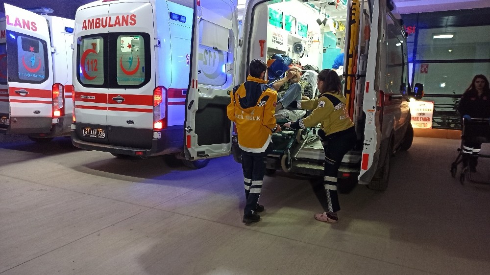 4 Kişilik aile yedikleri kuymaktan zehirlendi 