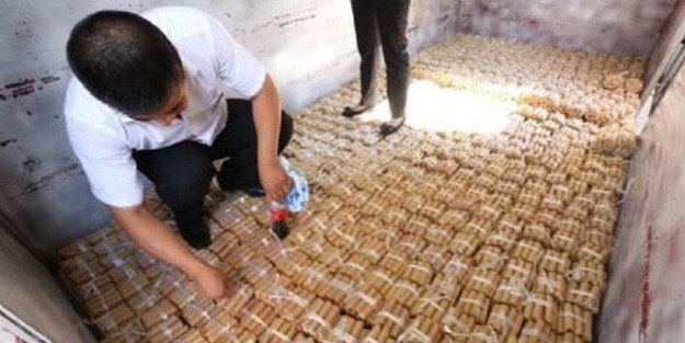 4 ton parayla araba satın aldı!