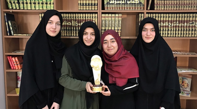 4. Uluslararası Arapça Münazara Şampiyonası'na Türk öğrenciler damga vurdu