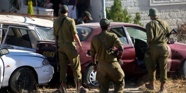 4 Yahudi yerleşimciye araç çarptı