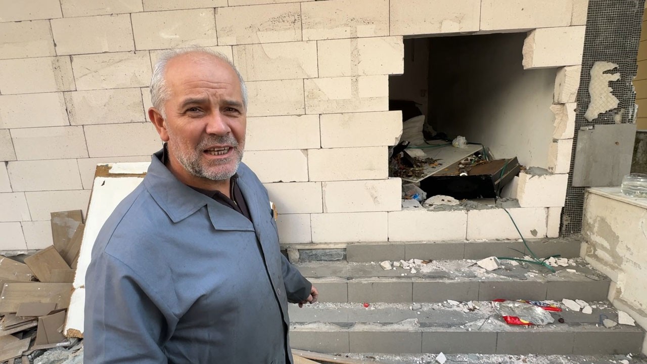 4 yıldır yıkılamıyor! Evsizler bu binayı mesken tuttu