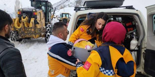 40 günlük bebek için karla mücadele
