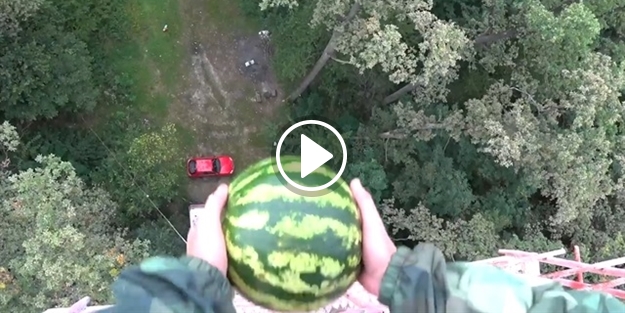 40 metreden atılan karpuzun etkisi şoke etti