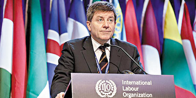 40 milyon gencin 3 milyonu iş bulabiliyor