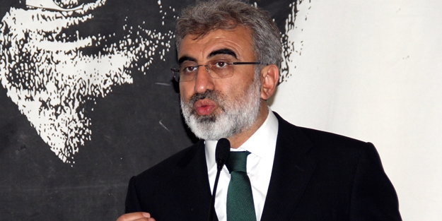 400 kişilik bir kurtarma ekibi çalışıyor