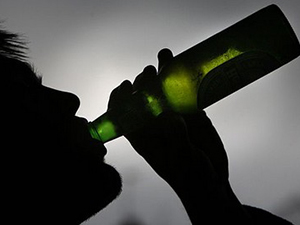 Hollanda’dan sonra Belçika da gençlere alkol yasağı getiriyor