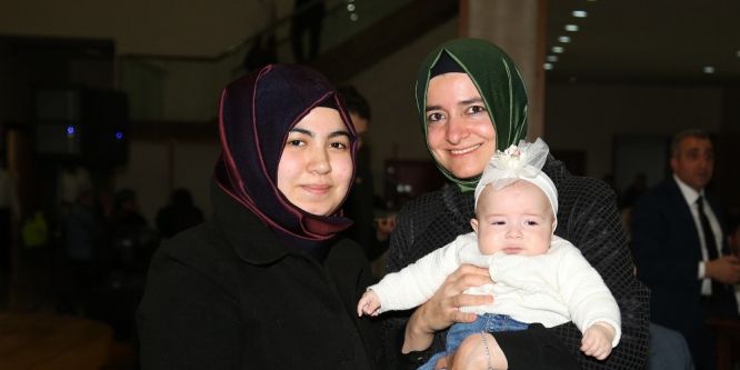 Bakan Kaya, şehit aileleri ve gazilerle buluştu