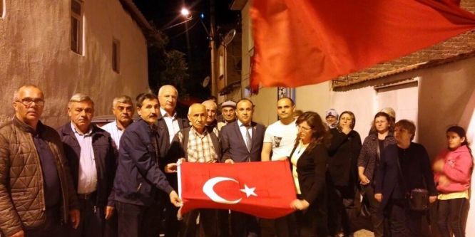 Şehit ailesinin acısına ortak oldular