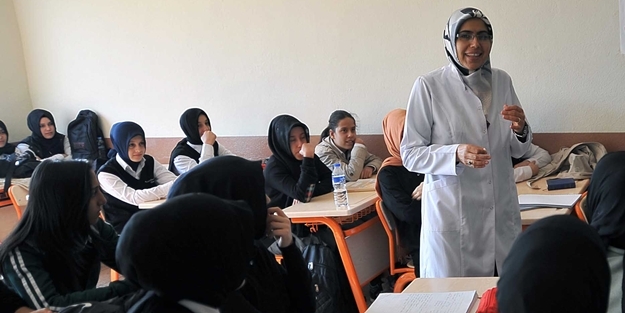 40 bin öğretmene atama müjdesi