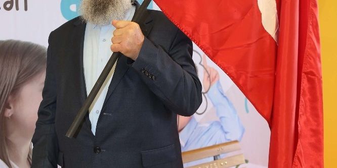 23 Nisan’ın en büyük çocuğu Hızır dede