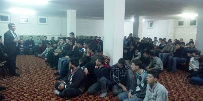 İmam Hatipliler 15 Temmuz gazileriyle bir araya geldi