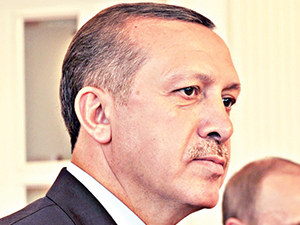 Erdoğan’dan Katar Emiri’ne tebrik telefonu