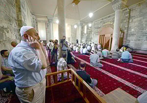 Ayasofya, 52 yıl sonra ibadete açıldı