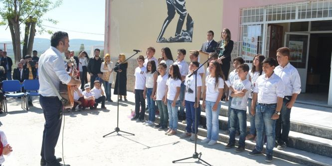 Kula’da ertelenen 23 Nisan kutlandı