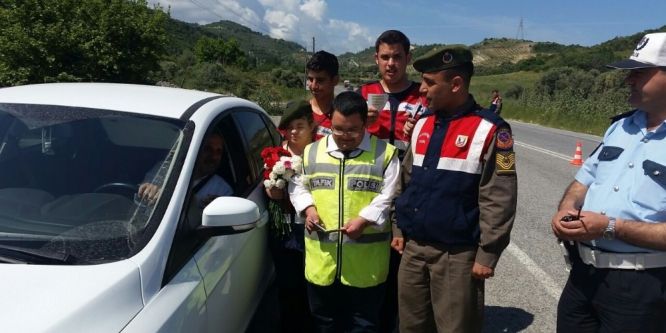 Söke’de engellilerden sürücülere trafik uygulaması