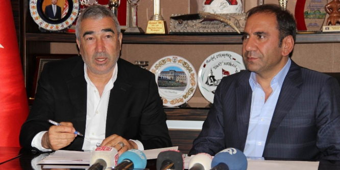 Sivasspor, Samet Aybaba ile sözleşme yeniledi