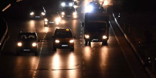 43 ilin geçiş noktasında yoğunluk