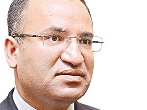 ‘Demokrasiye ve milli iradeye müdahale doğru değil’