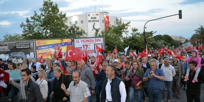 Didim’de fener alayı düzenlendi
