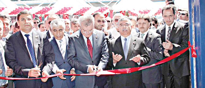 Savunma sanayiinde hedef ‘25 milyar dolarlık’ ihracat