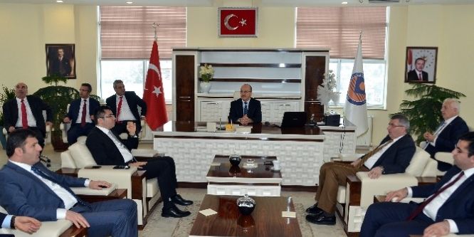 Gümüşhane protokolünden Rektör’e ziyaret