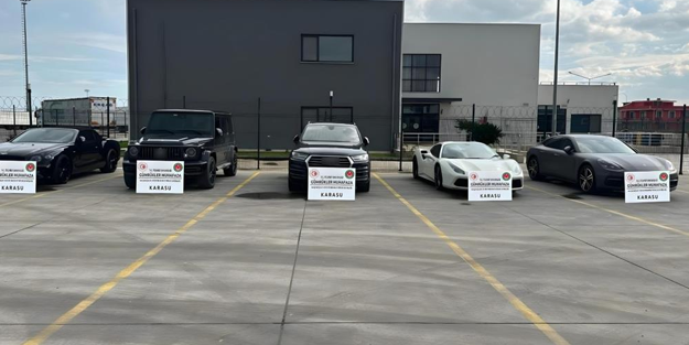 445 milyon lira değerinde kaçak otomobil operasyonu