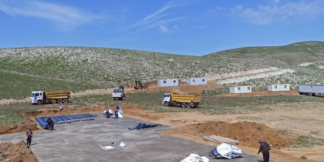 Kayak merkezi için ilk kazma vuruldu