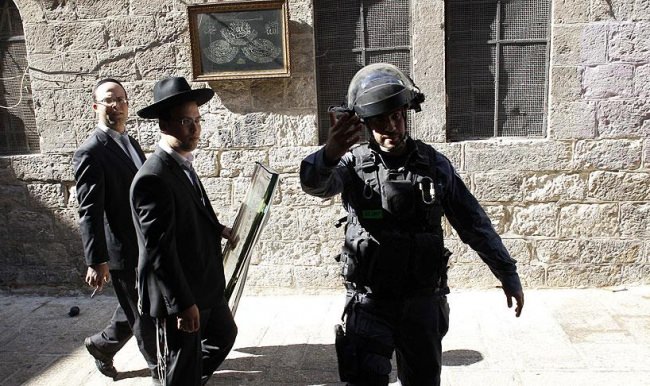 45 Yahudi Mescid-i Aksa'nın bahçesine girdi