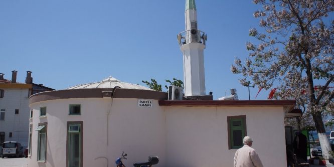 Lapseki iskele meydanına cami yapılacak