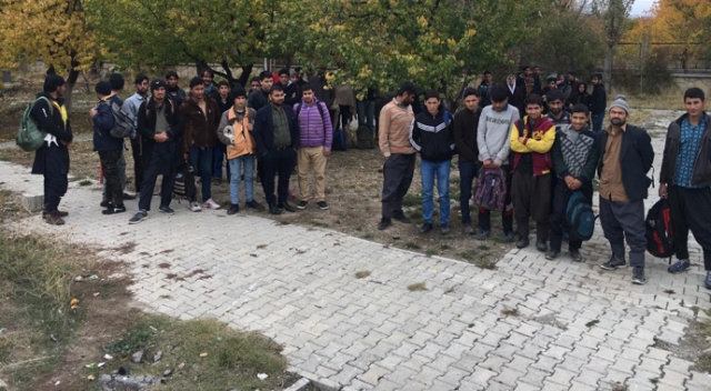 47 kaçak göçmen yakalandı