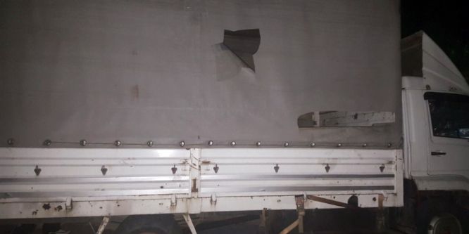 Kamyon kasasında 60 göçmen yakalandı