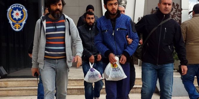 Uyuşturucu cinayetinin sanıkları hakim karşısında