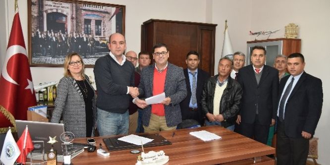 Milas Belediyesi ile DİSK Genel-İş arasında toplu iş sözleşmesi imzalandı