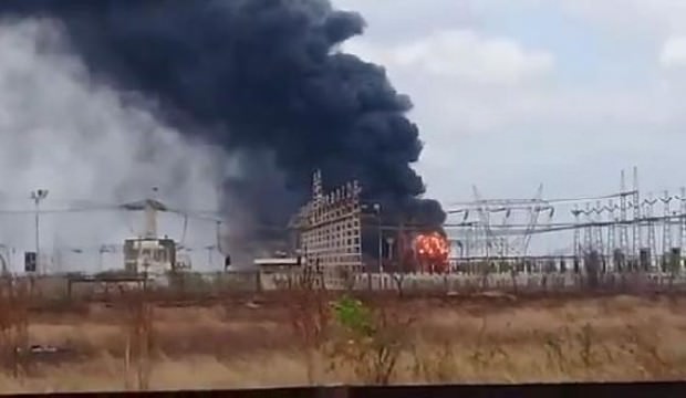 48 saattir enerji krizi yaşanan Venezuela'da elektrik santralinde patlama!