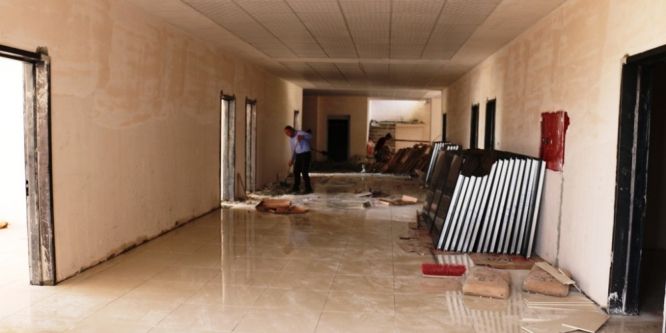 Akçakale Kültür Merkezi hızla yükseliyor