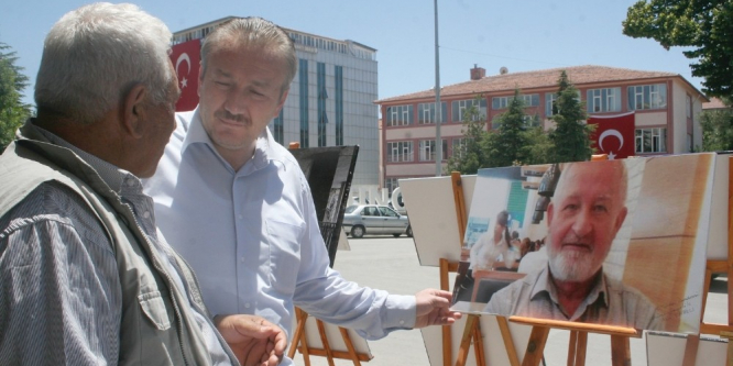 Sungurlu’da 15 Temmuz konulu resim sergisi