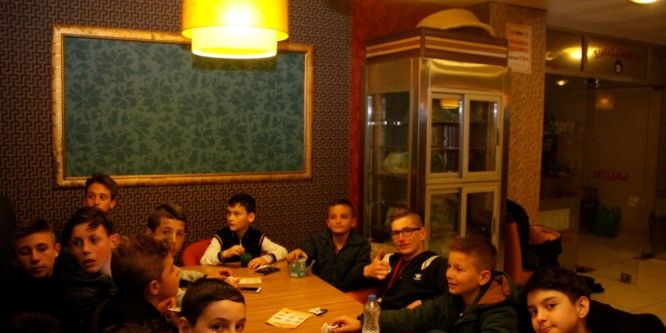 Bosnalı Edin’e sürpriz doğum günü