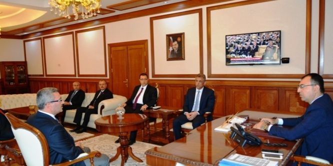 Müsteşar Yardımcısı Nogay Vali Toprak’ı ziyaret etti