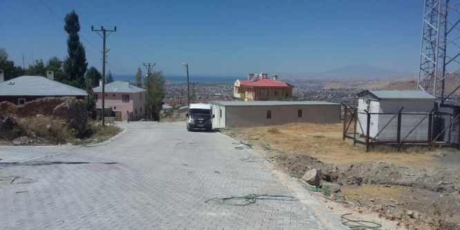 Kevenli mahallesi yeni yollarına kavuştu