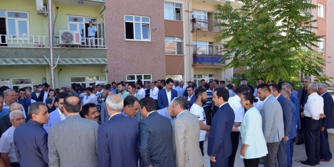 Siyasi Partilerde Bayramlaşma