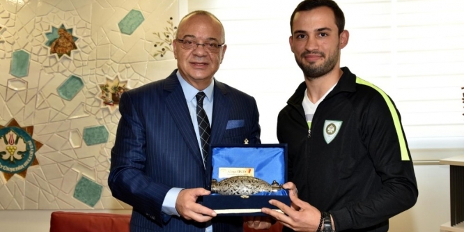 Başkan Ergün altın çocukları konuk etti