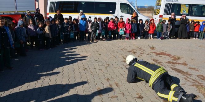 AOSB, ilkokul öğrencilerini ağırladı